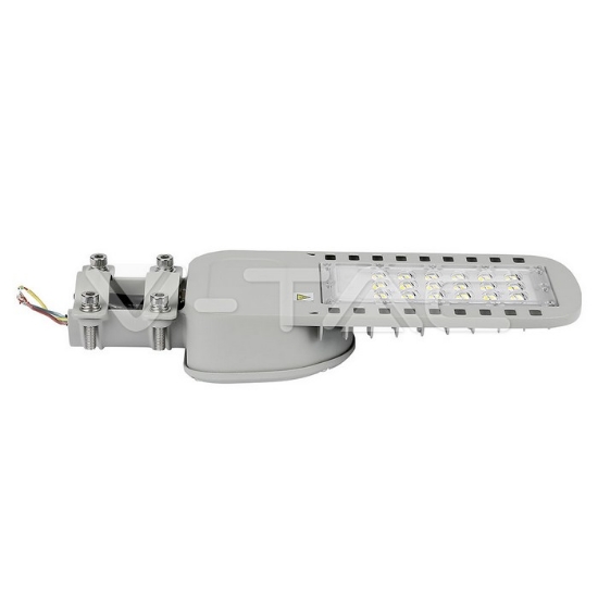 Imagine Corp de iluminat stradal LED V-TAC PRO VT-34ST 30W cu chip Samsung, 6400K, 120lm/W, IP65, 5 ani garanție