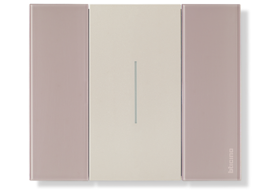 Imagine Rama ornament Bticino Living Now 6M Auriu