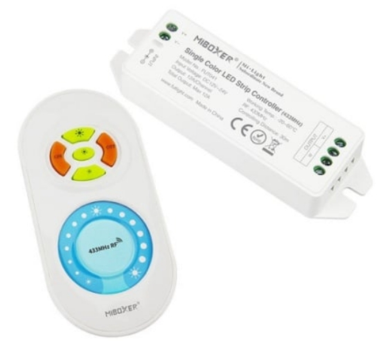 Imagine Dimmer și controler cu telecomandă 12/24V 6A