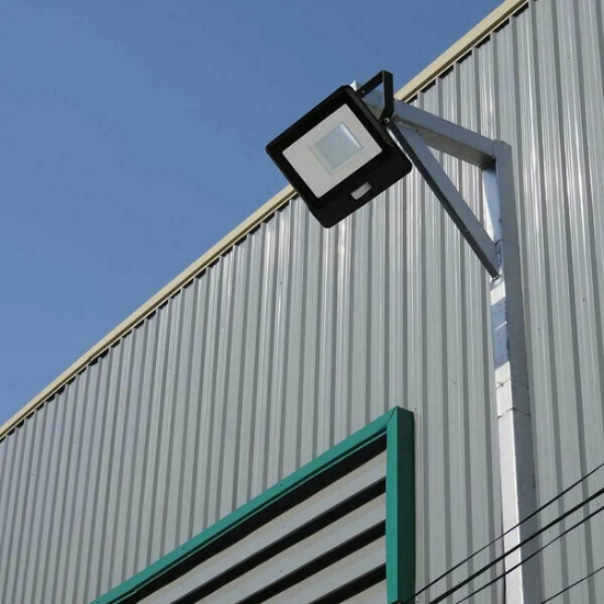 Imagine Proiector LED V-TAC cu senzor, 50W, cip Samsung SMD, Slim, lumină rece, 5 ani garanție 20291