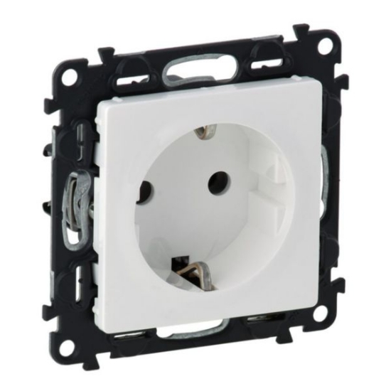 Imagine Priză dublă cu protecție copii Valena Life 16A 250V alb 753120