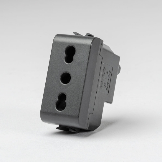 Imagine Priză 1M 2P+E 16A negru Chorus – GEWISS | GW12203