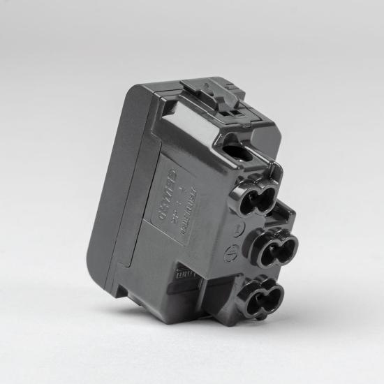 Imagine Priză 1M 2P+E 16A negru Chorus – GEWISS | GW12203