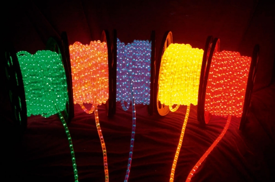Imagine Tub Luminos 36 LED-uri/M Albastru 50M/Rola