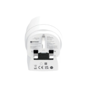 Imagine Adaptor de călătorie SKROSS, „Europe to UK”, USB-C   USB-A (20 W PD, încărcare rapidă, alb)
