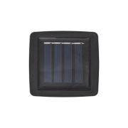 Imagine Ghirlande luminoase alimentate cu energie solară pe o frânghie