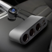 Imagine Distribuitor auto, 3 pini 2xUSB, Voltmetru