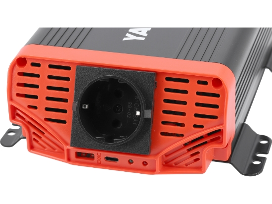 Imagine INVERTOR TENSIUNE 12V/230V 300W